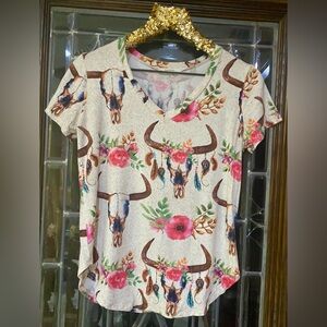 Twenty Ten Longhorn Skull Floral V-Neck Tee – Size Small